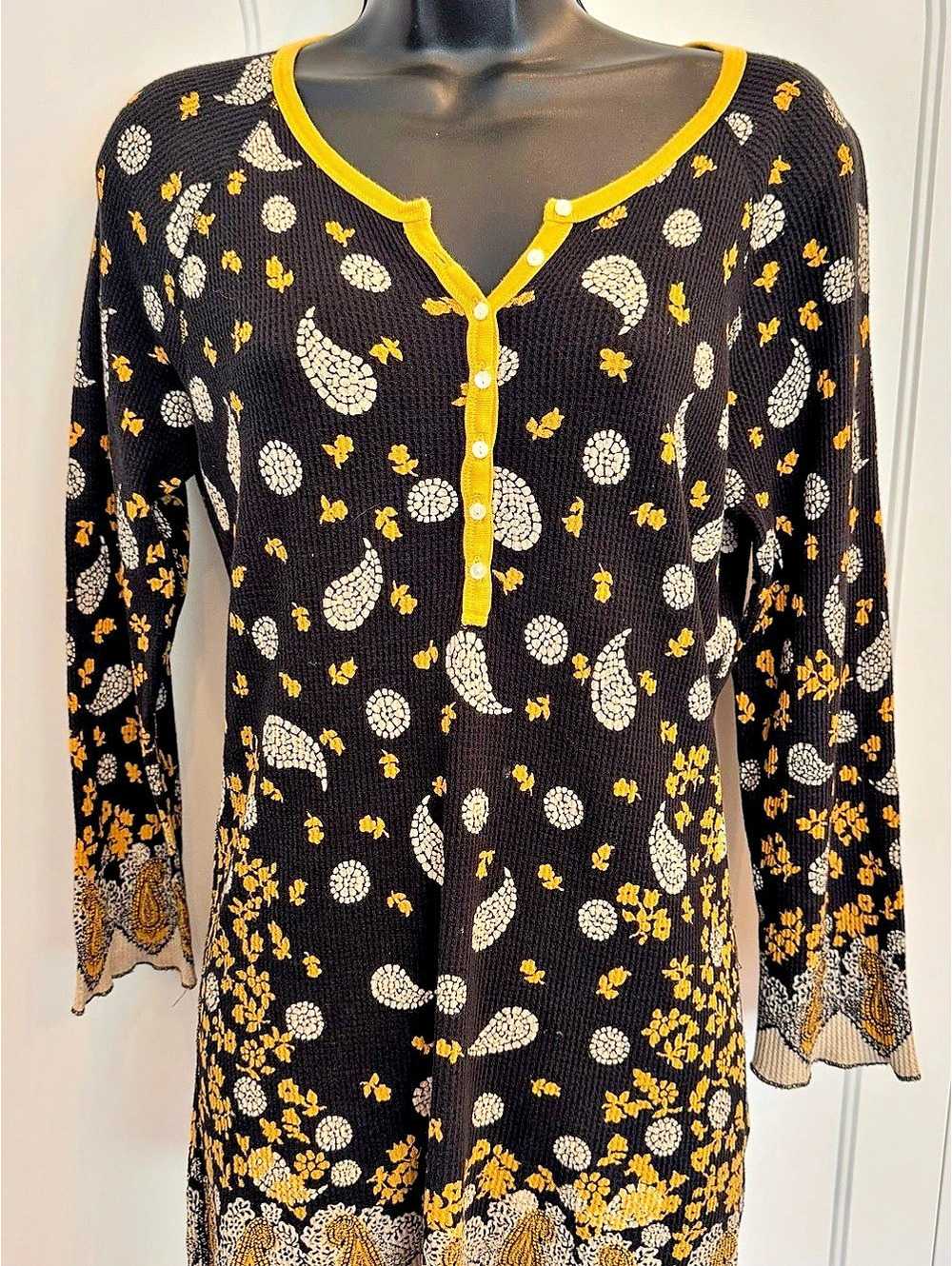Lucky Brand XL Black Mustard Paisley Thermal Henley Top Boho Y2K Border Print